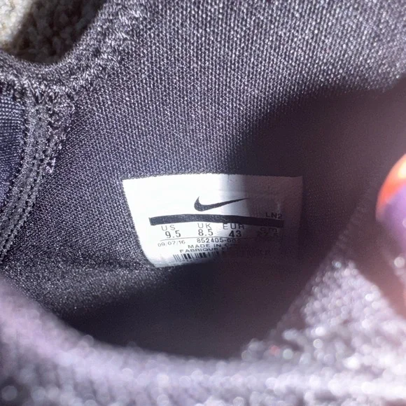 New Mens Nike LeBron 14 Black Ice Athletic Shoes Size 9.5 - Picture 5 of 5